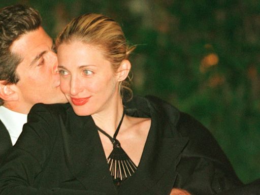 We're Obsessed With Carolyn Bessette-Kennedy's Iconic Style All Over Again