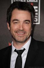 Jon Tenney