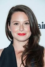 Katie Lowes