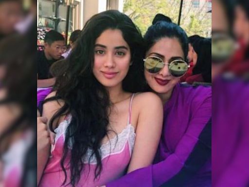 Janhvi Kapoor On Doing South Indian Films: "It Makes Me Feel Closer To My Mom"