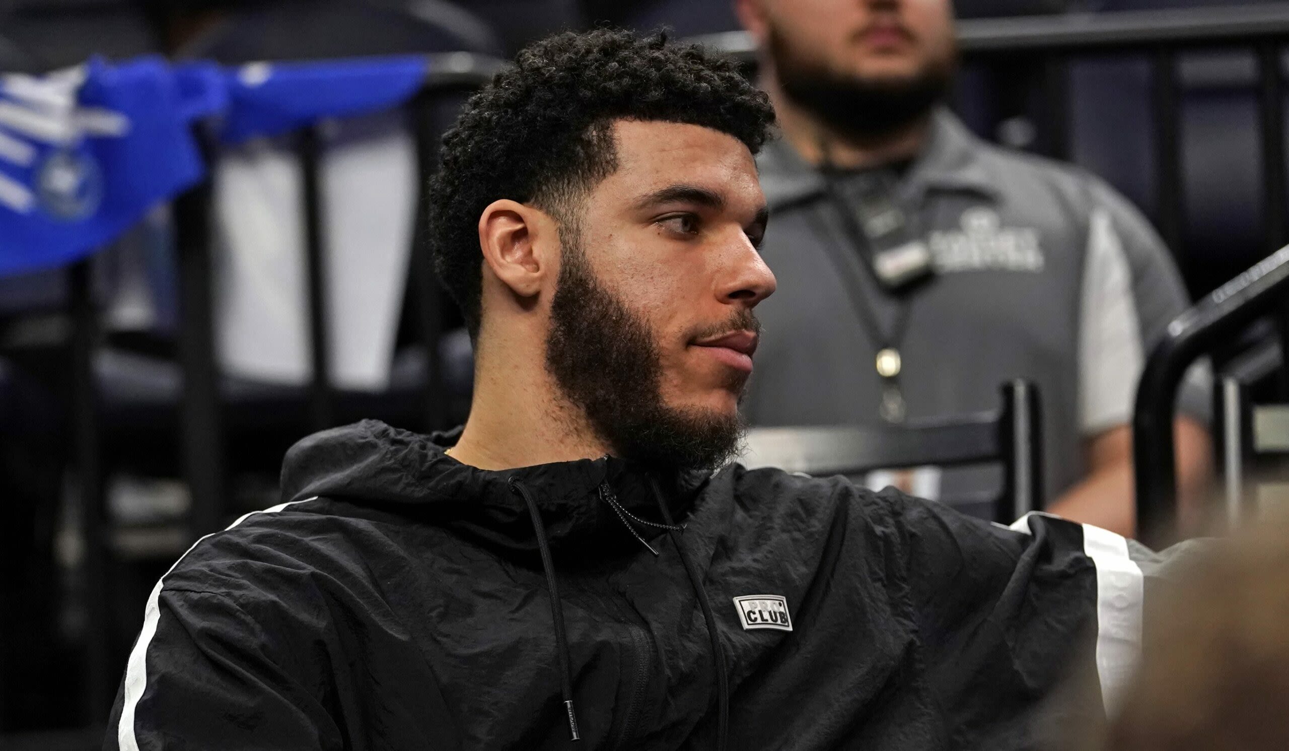 Oft-injured Chicago Bulls guard Lonzo Ball picks up $21.4 million player option, as expected