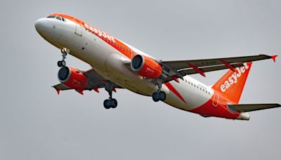 EasyJet records 16% rise in profits