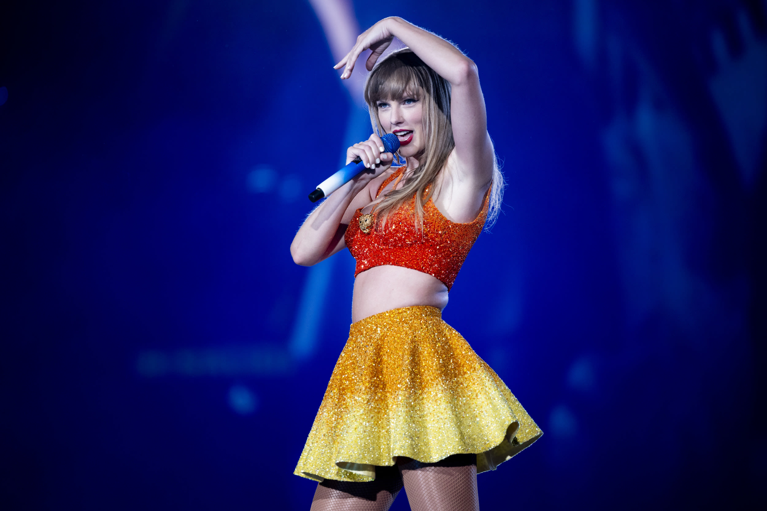 Taylor Swift kicks off Spain Eras Tour with extravagant escort