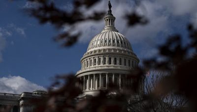 New York Public Schools chancellor scolds Republicans for ‘gotcha’ antisemitism hearing, saying district disciplined staff | CNN