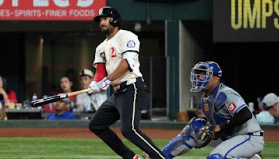 Semien's 3-run double caps 5-run sixth inning as Rangers beat Royals 6-2