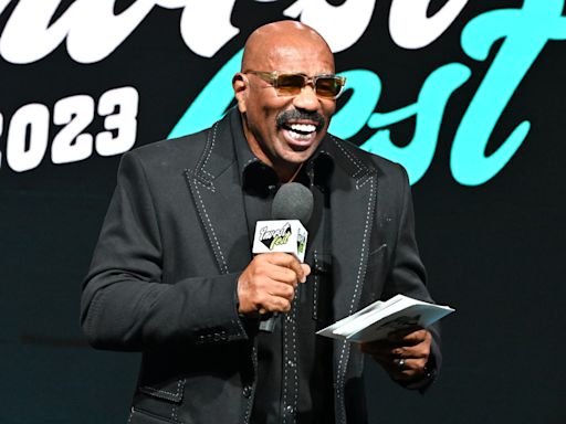 Steve Harvey Can't Stop Laughing at 'Family Feud' Contestant's Marriage Answer