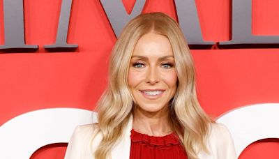 Kelly Ripa ‘Shows Up’ During Her ‘Sacred’ Workouts: Inside Her Routine