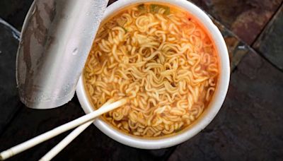 How to Make Instant Ramen Taste Like it Came from a Restaurant