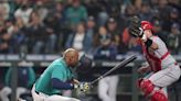 MLB》打者遭失控球爆頭 天使投手怒批「球太滑」