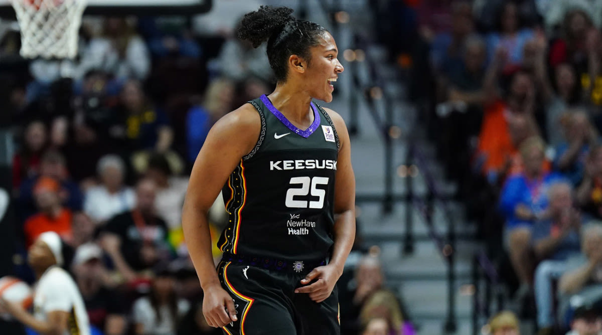 WNBA Fans Demand Serious Punishment for Alyssa Thomas After Brutal Foul on Angel Reese