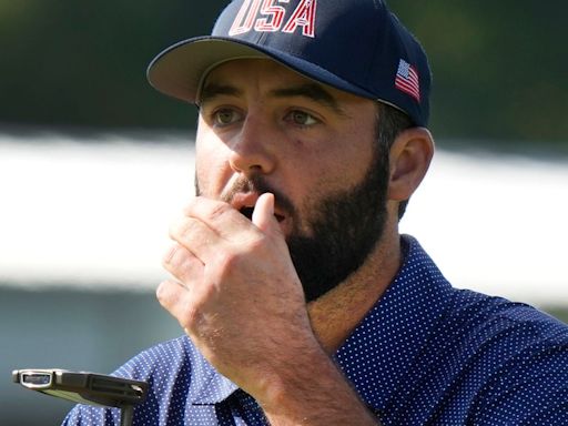 Presidents Cup: US open four-point Internationals lead ahead of final day despite Scottie Scheffler struggles