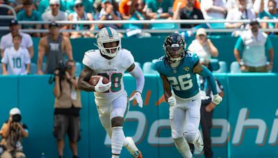 Details on the Dolphins’ final injury report. And more Tyreek Hill fallout