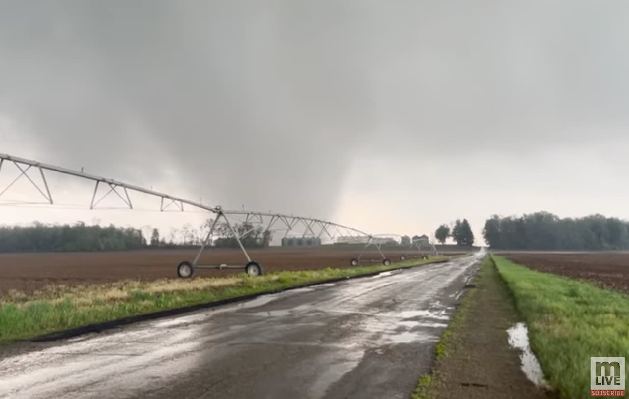 9 tornadoes touched down in Ohio on Tuesday, reports say