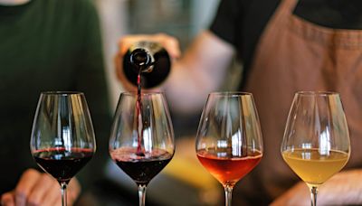 4 mistakes people make ordering wine at restaurants, according to a sommelier