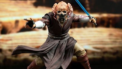 New Star Wars: Attack of the Clones Plo Koon Statue Coming Soon