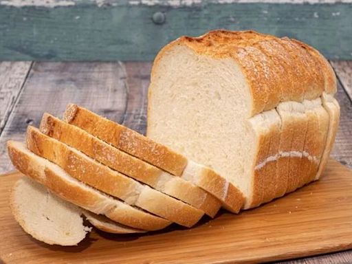 Bread stays fresh for 2 weeks longer with food storage tip