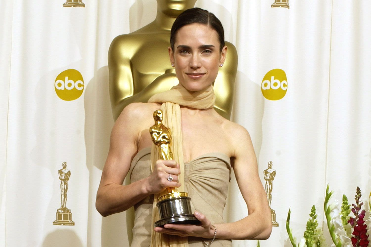 Jennifer Connelly Recalls Feeling 'Panic' During Her 2002 Oscar Speech: I Had a 'Complete Shutdown'