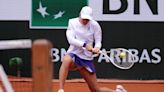 Iga Swiatek obliterates Anastasia Potapova, 6-0, 6-0, in just 40 minutes at Roland Garros | Tennis.com