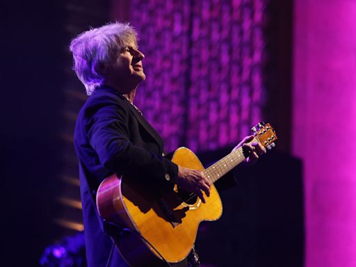 Neil Finn on the Beautiful Melancholy of 1986’s 'Unstoppable' Hit “Don’t Dream it’s Over” - SPIN