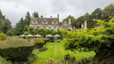 British Country House Hotels, Without the Folderol