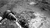 Sols 4205-4206: Curiosity Would Like One of Each, Please! - NASA Science