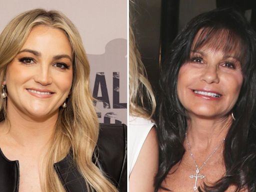 Jamie Lynn Spears Is 'Blessed' to Have Mom Lynne Amid Britney Claims
