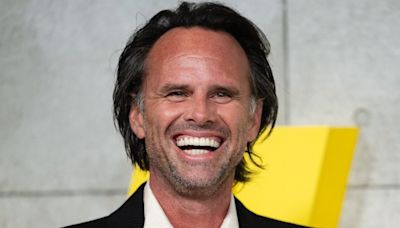 'White Lotus's Walton Goggins Shares Season 3 Behind-the-Scenes Pics