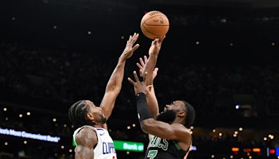 Celtics' Jaylen Brown Reacts to Kawhi Leonard Team USA Replacement