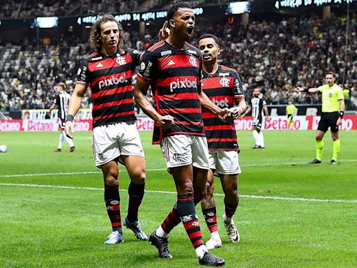 Flamengo supera o Atlético-MG em noite de "olé" no Brasileirão