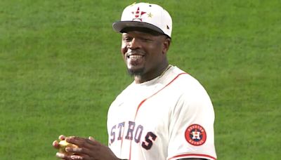 Houston Astros celebrate Texans legend Andre Johnson and his induction into Hall of Fame