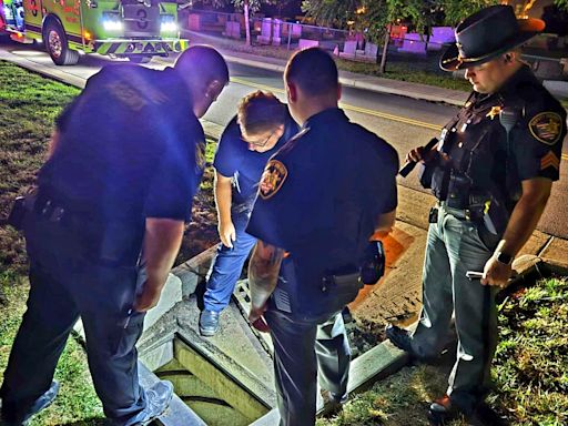 Ross County humane agents, deputies, Scioto Twp. firefighters work to save kitten from storm drain