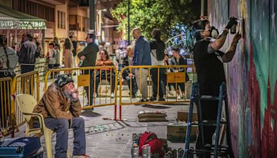 La asociación "H de Cultura" imparte en Elda un taller sobre grafitis