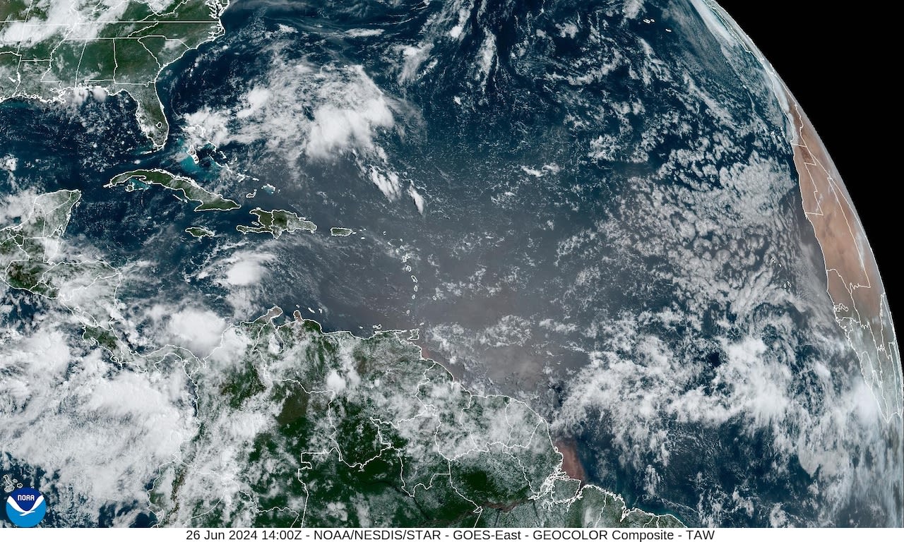 Dust from Sahara Desert tracking towards Gulf: What does that mean for our weather?