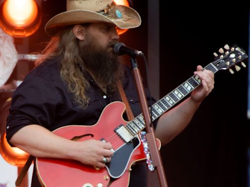 Watch: Chris Stapleton serenades John Stamos on 'Jimmy Kimmel Live' in hilarious performance