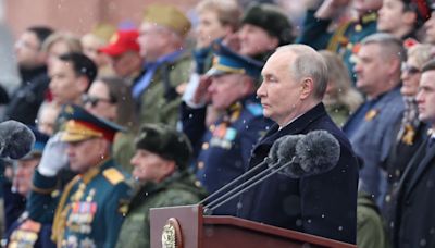 Putin dice que el Ejército ruso está "siempre listo" mientras el país celebra la victoria en la Segunda Guerra Mundial
