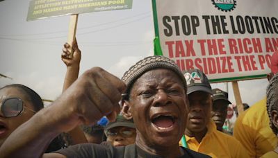 Power cut across Nigeria as workers go on strike