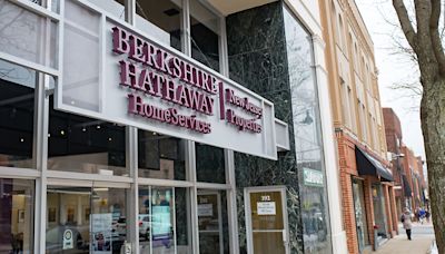 Is Berkshire Hathaway (BRK-B) the Best Blue Chip Stock To Invest In According to Short Sellers?