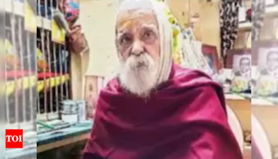 Chief priest of Ram temple Acharya Laxmikant Dixit who led consecration ceremony dies | India News - Times of India