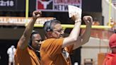 Texas TE coach Jeff Banks downplays Longhorns’ visit to Tuscaloosa in September