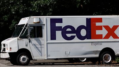 美經濟晴雨指標慘了 FedEx 調降全年財測 盤後股價暴跌11%