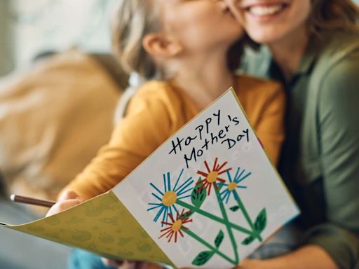 ¿Por qué el Día de la Madre en Colombia se celebra el segundo domingo de mayo?