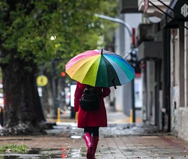 Lluvia y alerta por frío extremo: el pronóstico del tiempo para el fin de semana para CABA y el resto del país