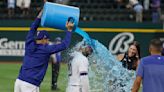 Duran HR lifts Rangers to 4th straight win, beat Dbacks 6-4