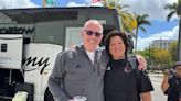 UM coaches Larranaga, Meier share special moment as Hurricanes head to historic Sweet 16