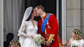 William e Kate celebram 13 anos de casamento com retrato a preto e branco e assustam a Internet