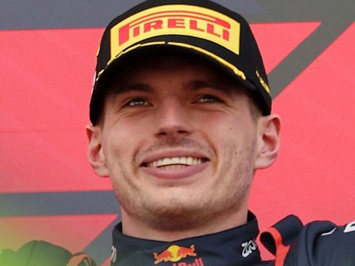 ‘It won’t last forever’ – Max Verstappen warned about Red Bull downfall with Lewis Hamilton example
