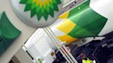 BP p.l.c. (LON:BP.) is favoured by institutional owners who hold 72% of the company