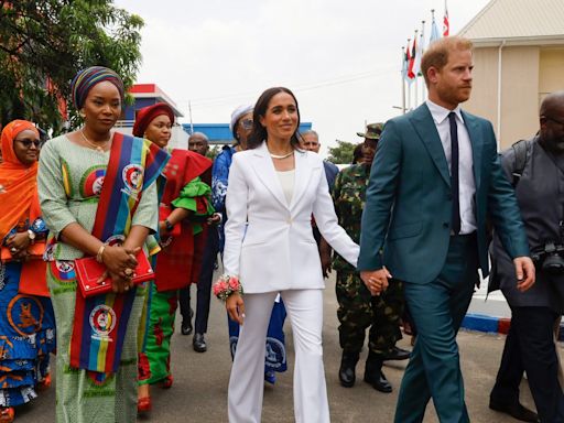 Meghan Markle se inspira en la Reina Letizia para su último look