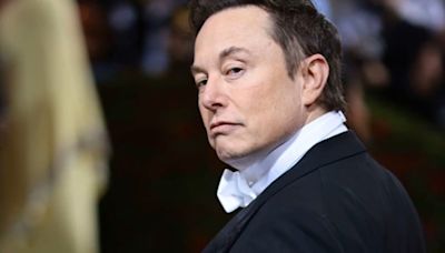 Elon Musk accused of improperly selling $7.5 billion in Tesla stock before weak sales report