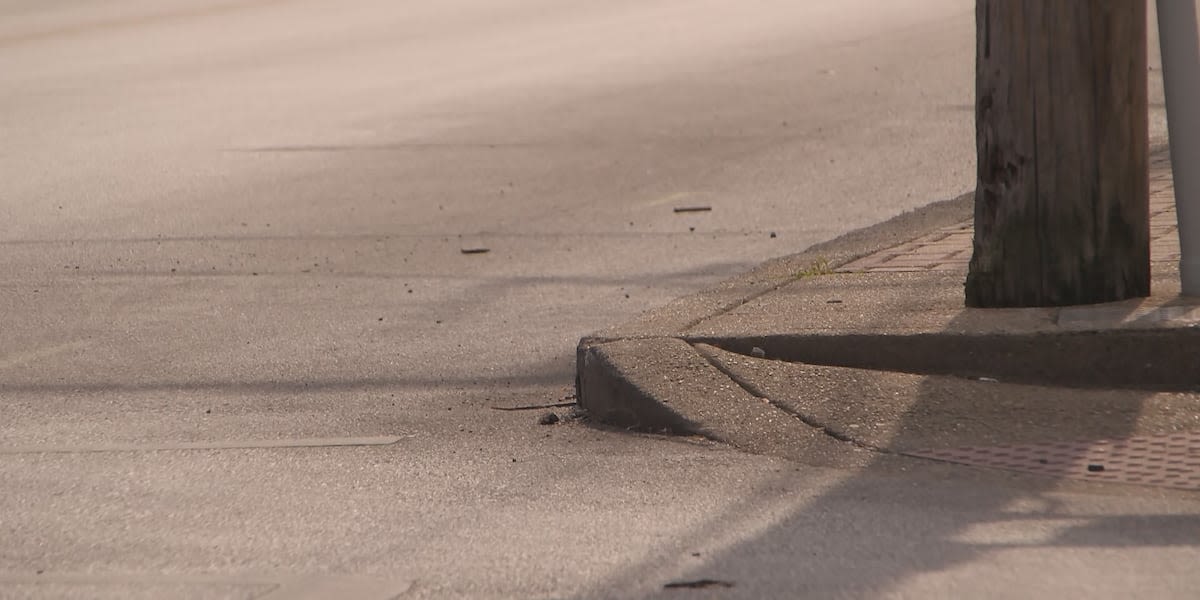 Man killed after being hit by a car while trying to cross Bardstown Road